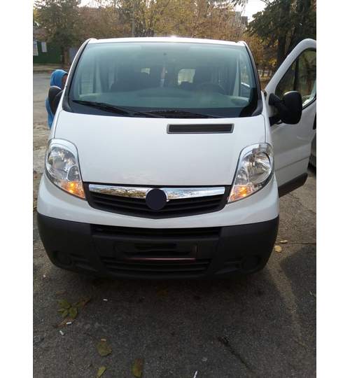 Husa auto dedicate Opel Vivaro 2014->  9 locuri  FRACTIONATE. Calitate Premium ManiaCars